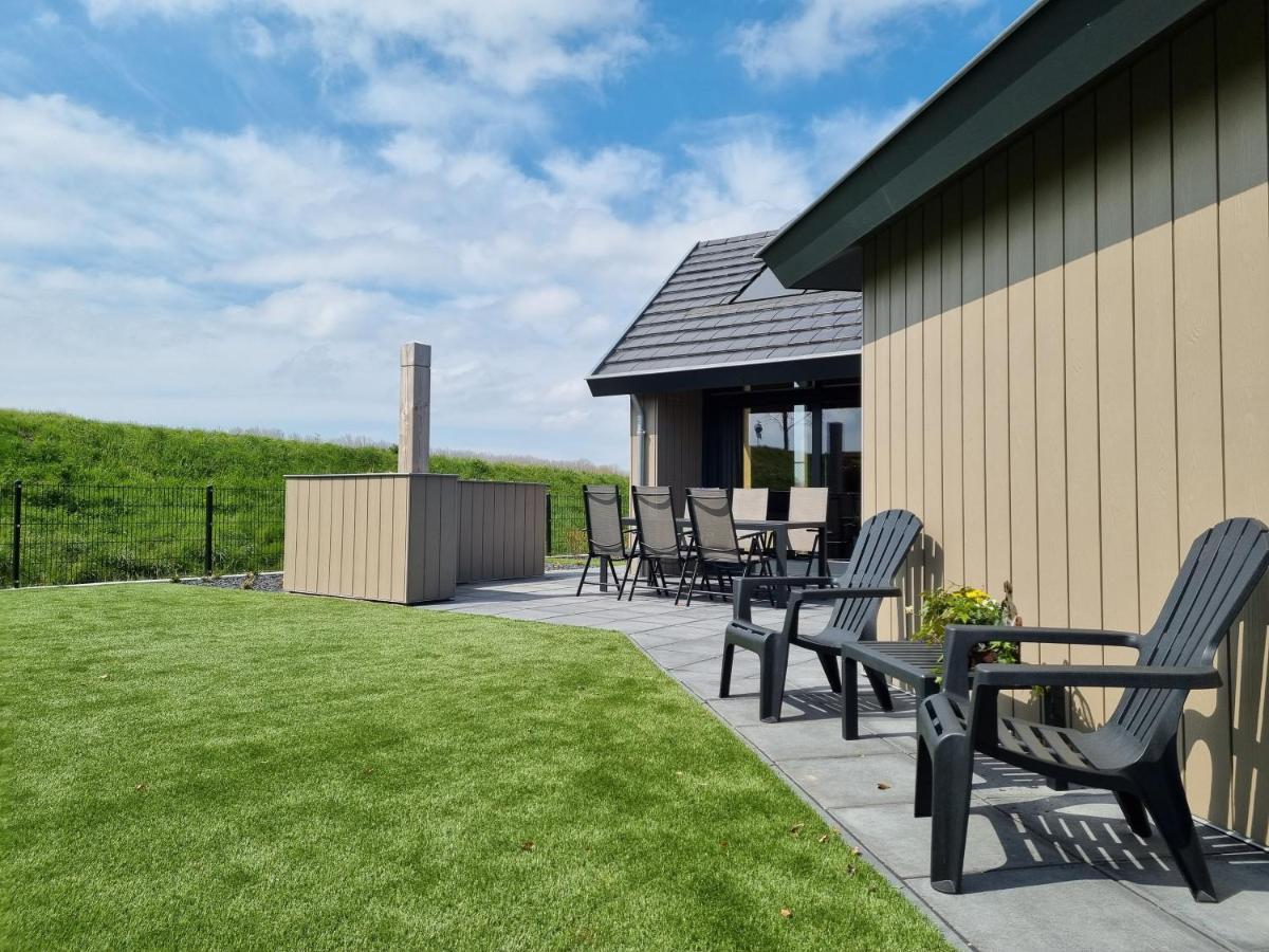 Chalet met Sauna en Airconditioning Sint-Annaland Buitenkant foto