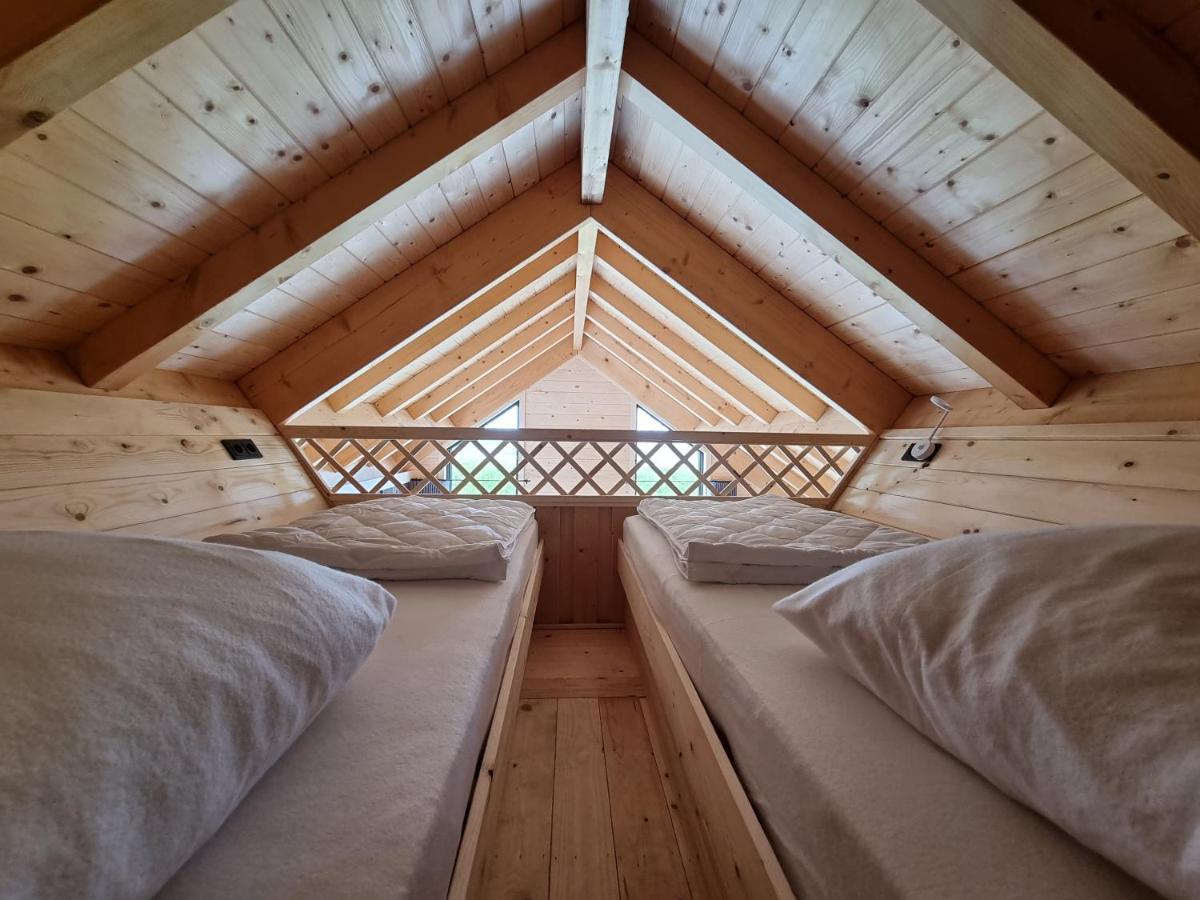 Chalet met Sauna en Airconditioning Sint-Annaland Buitenkant foto
